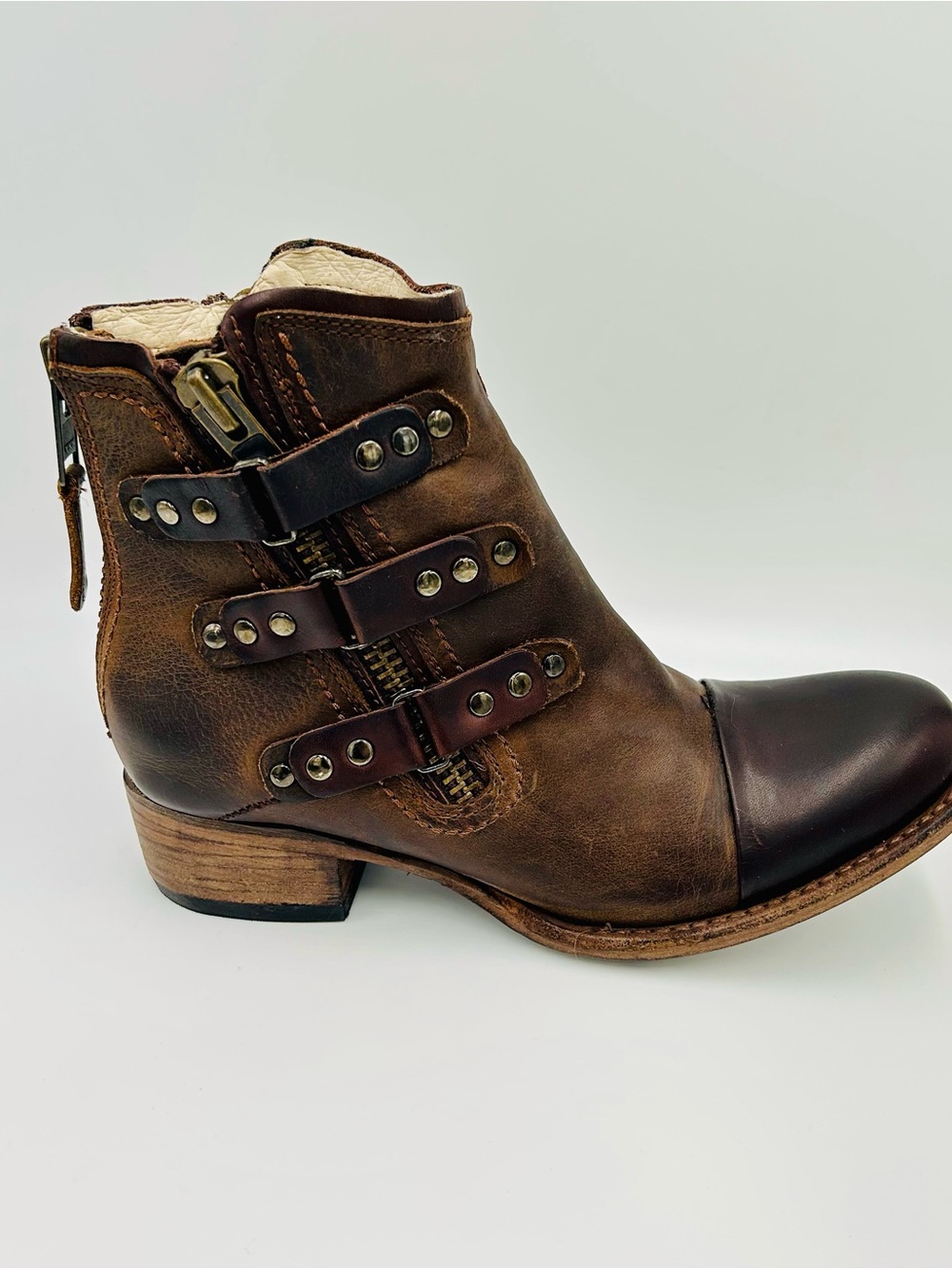 Freebird Grecko Leather Ankle Boots Women’s Size 7 Distressed Brown zippers - Picture 3 of 9